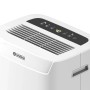 Deumidificatore bianco con display digitale e griglia di ventilazione.