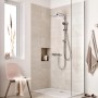 Set doccia Grohe QuickFix Vitalio Start 250 Cube con soffione e doccetta in doccia moderna.