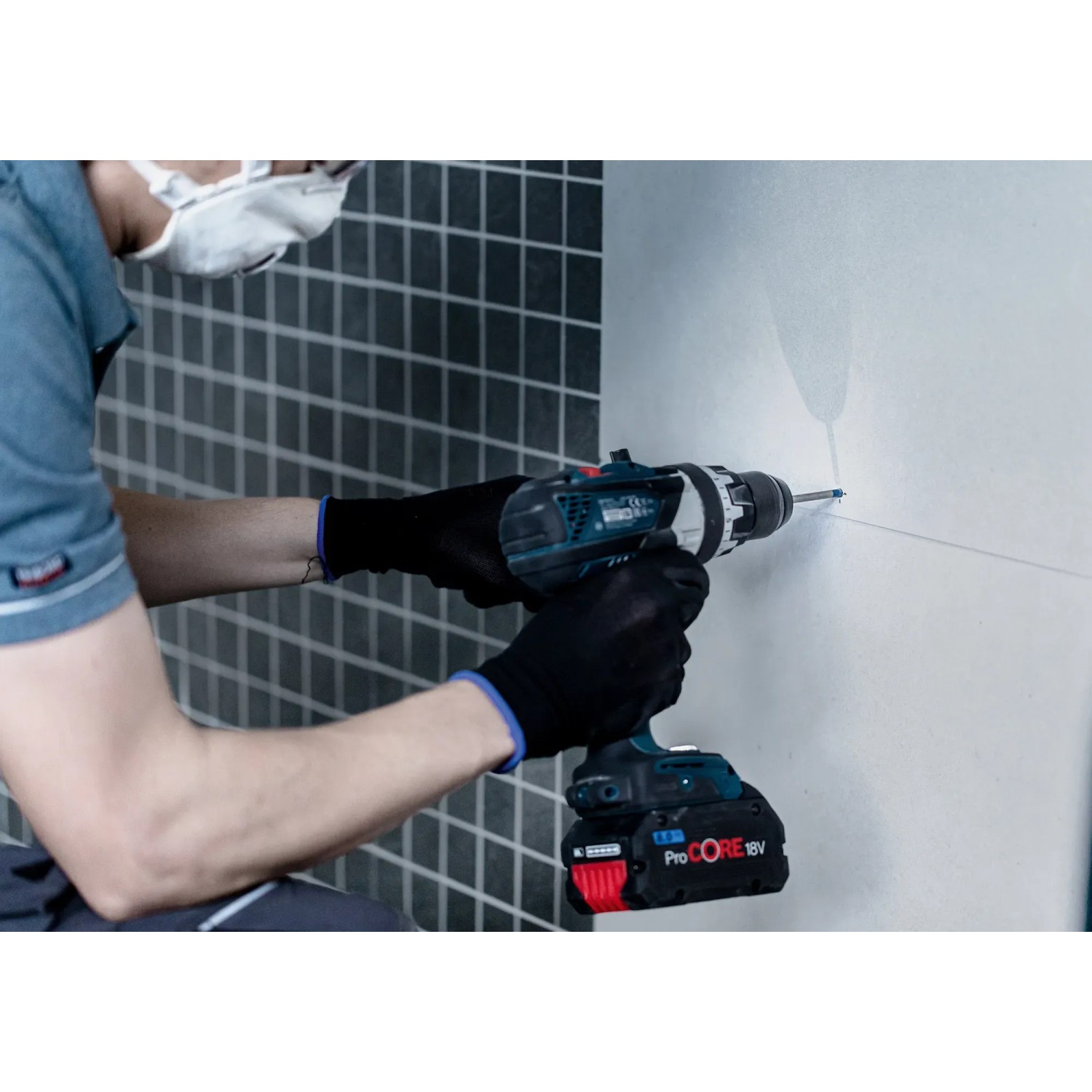Trapano per ceramica Bosch Expert Hard Hex-9 che fora piastrelle.