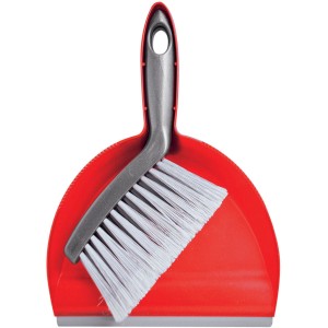 Set paletta e spazzola rosso: Spazzola a mano con setole bianche nella paletta rossa. Per la pulizia domestica.