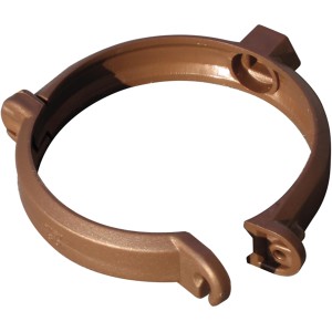 Collare per tubo pluviale in plastica marrone, parte del sistema di grondaie.