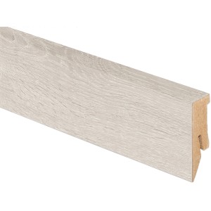 Battiscopa in rovere, altezza 50 mm, per un facile montaggio con clip.