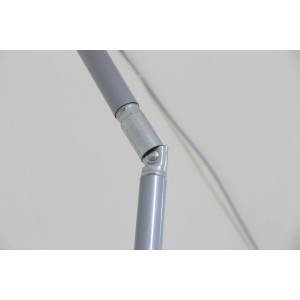 Dettaglio del giunto inclinabile dell'ombrellone da balcone rotondo CMI, naturale, Ø 200 cm.