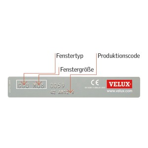Targhetta identificativa di una finestra per tetti Velux per determinare il tipo e le dimensioni della finestra.