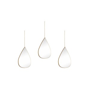 Tre specchi da parete a forma di goccia con catena dorata.