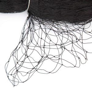 Rete nera, adatta come copertura in plastica o per altre applicazioni.