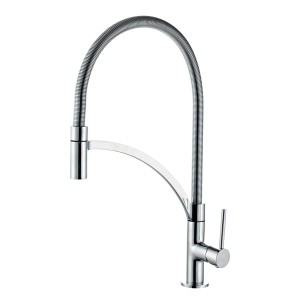 Miscelatore monocomando t.b.t. cromato con bocca flessibile per cucina.