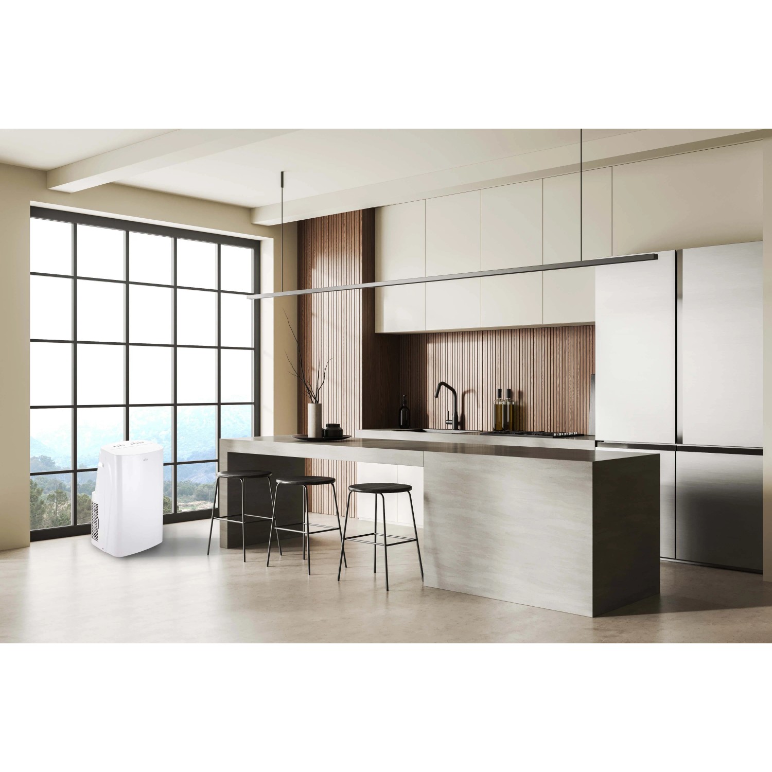 Condizionatore t.b.t. bianco portatile in cucina moderna.
