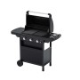Barbecue a gas nero con ripiani e coperchio aperto.