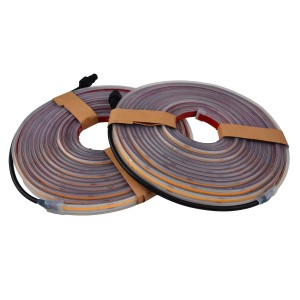 Illuminazione LED Biohort per pergola, 342 cm, bianco caldo, arrotolata.