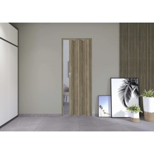 Porta a soffietto t.b.t. effetto legno, chiusa nella stanza.