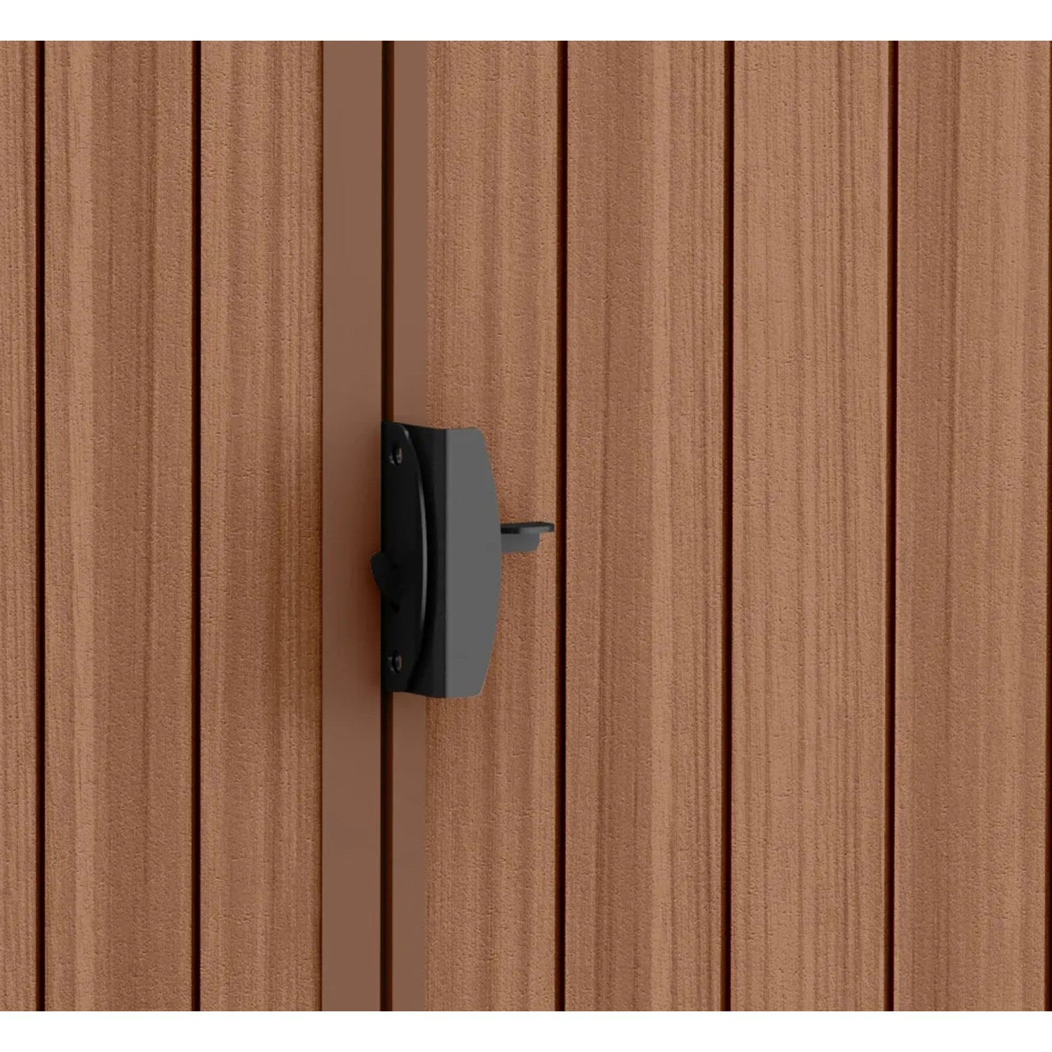 Dettaglio: Chiusura nera su una casetta da giardino in plastica con texture legno.