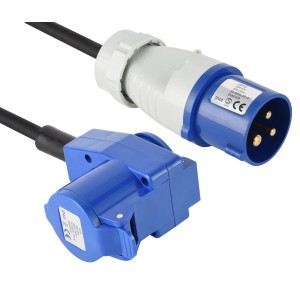 Adattatore CEE blu per collegamento elettrico, adatto per campeggio e cantieri.