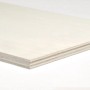 Pannello in legno t.b.t. chiaro, tagliato per mobili e interior design.