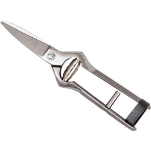 t.b.t. per tagli precisi, ideale per il giardino.