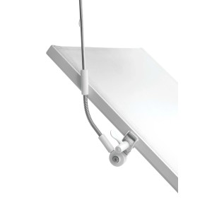 Dettaglio di un supporto per ombrellone bianco con connessione flessibile.