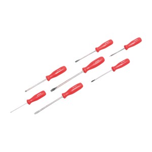 Set di 7 cacciaviti con manici rossi di diverse dimensioni.