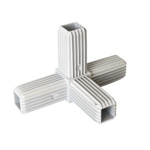 Connettore per profili t.b.t. bianco con quattro uscite.