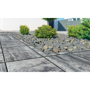 Bordura/cordolo in cemento grigio t.b.t. per vialetto o bordo aiuola.