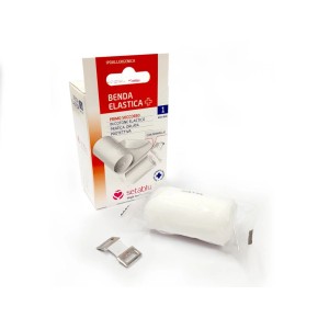 Fascia elastica di t.b.t. per uso domestico, confezionata con clip di chiusura.
