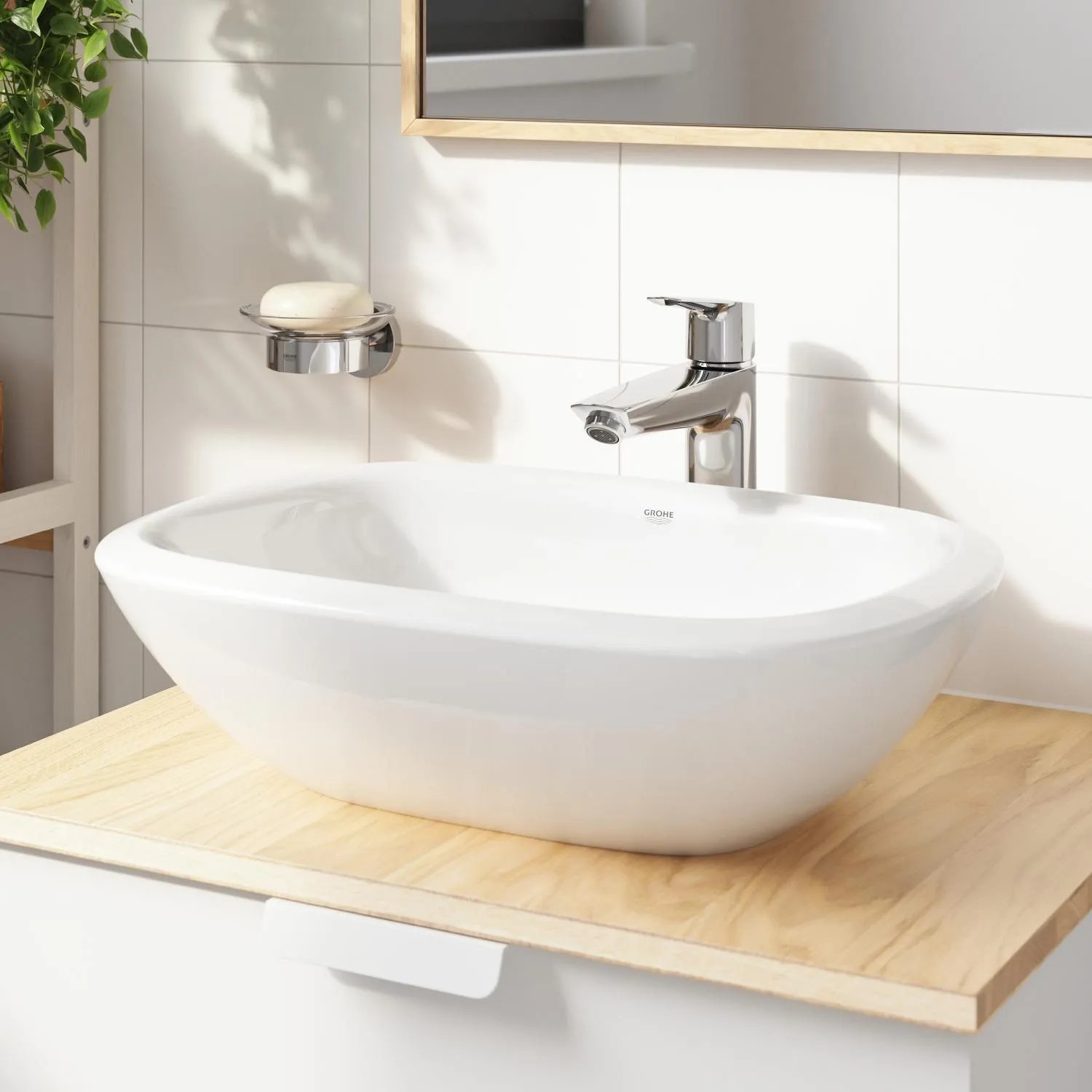 Miscelatore lavabo Grohe QuickFix Start XL su lavabo d'appoggio in bagno.
