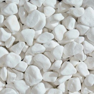Primo piano di ciottoli decorativi bianchi, Ciottoli e Granulati.