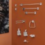 Set accessori bagno t.b.t. con porta asciugamani, dispenser sapone e altro.