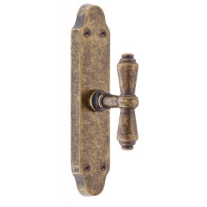 Maniglia per porta t.b.t. in stile antico per interni.
