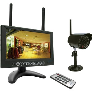 Set videosorveglianza t.b.t. con monitor, telecamera e telecomando.