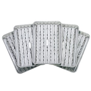 Vaschette per griglia quadrate, set da 5, in metallo forato per una cottura delicata.