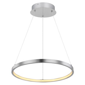 Moderna lampada a sospensione t.b.t. a forma di anello, color argento. Ideale come Sospensioni elegante.
