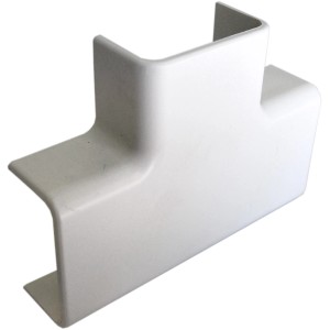 Raccordo a T bianco per cavi per ambienti umidi, per la posa dei cavi.