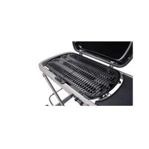 Barbecue a gas t.b.t. compatto con griglia e coperchio aperto. Ideale per il trasporto.