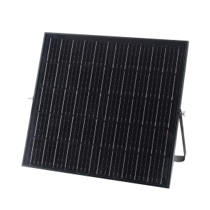 Faretto nero t.b.t. per esterni.