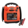 Avviatore di emergenza arancione e nero con morsetti per auto, riparazione e manutenzione.