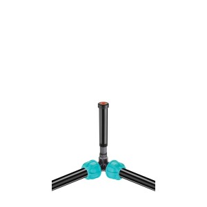 t.b.t. per irrigazione interrata. Irrigatori con corpo nero e connettori turchesi.