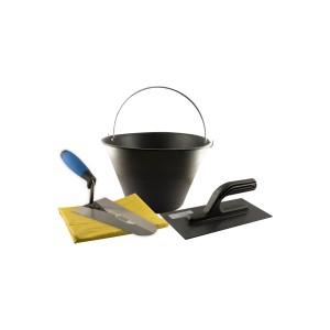 Set per muratore e piastrellista: secchio, cazzuola, spugna abrasiva, frattazzo.
