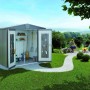 Casetta attrezzi metallo Biohort Europa grigio scuro metallizzato, porte aperte mostrano attrezzi in giardino.