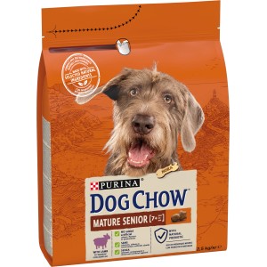 Sacco arancione di cibo secco per cani Dog Chow Mature Senior con agnello.