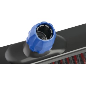 Dettaglio scopa stradale LUX Professional 2in1 Elaston con manico, attacco manico blu.