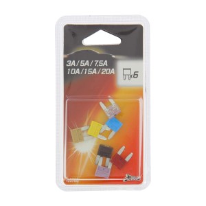 t.b.t. Fusibili per impianti elettrici auto, assortiti per amperaggio.