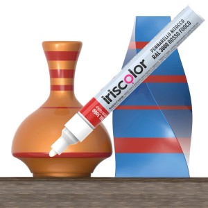 Pennarello ritocco t.b.t., smalto colorato RAL 3000 rosso. Ideale per superfici colorate.