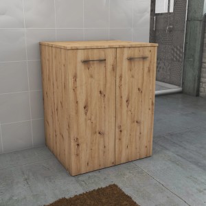 Mobile bagno color legno con due ante per più spazio nel bagno.