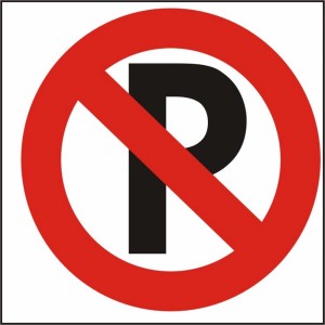 Segnale di divieto: divieto di sosta. Cerchio rosso con P nero.