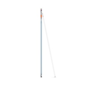 Due tubi LED OSRAM T8 58 EM bianco freddo 4000K su sfondo bianco.