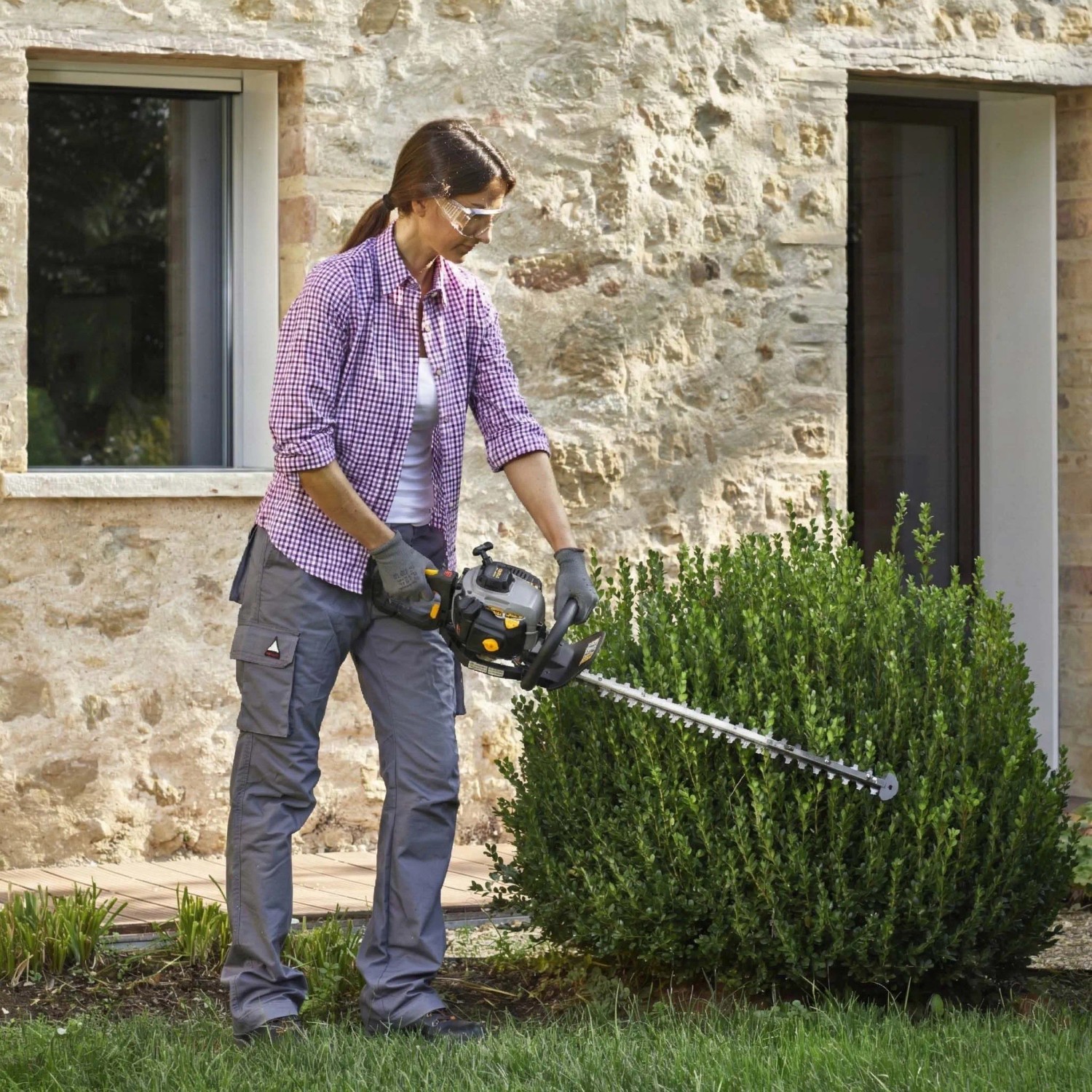 Tagliasiepi A Benzina 22.5cc, 1.25 CV, Lama 56cm In Acciaio, Manico Girevole 180°, Antivibrazione, Per Giardino E Parco