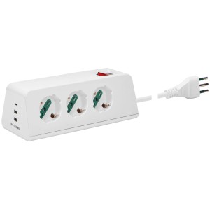 Multipresa t.b.t. bianca con tre prese e porte USB.