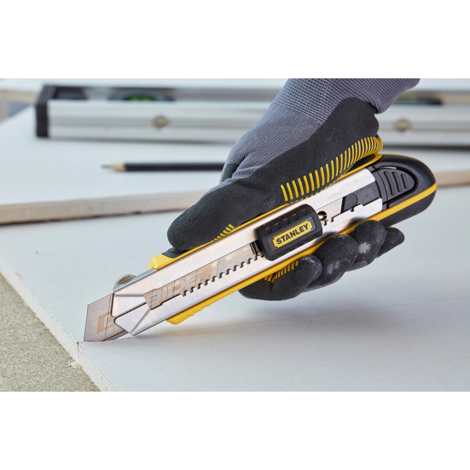 Cutter Stanley FatMax™ 18 mm nero-giallo taglia cartongesso.