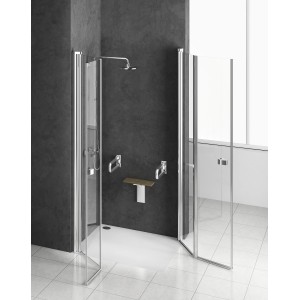 Elegante box doccia angolare t.b.t. trasparente con telaio cromato e sedile doccia.