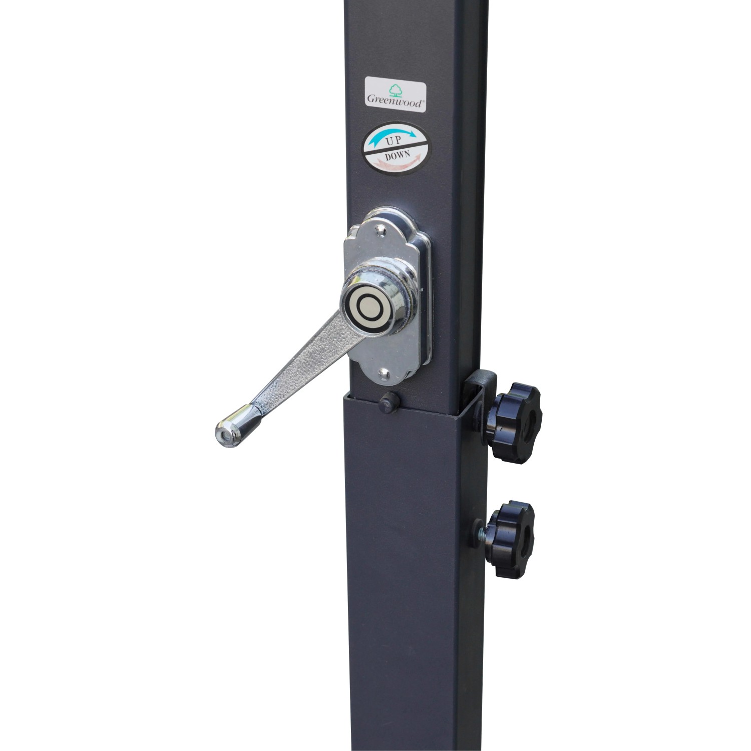 Dettaglio del meccanismo a manovella e delle viti di bloccaggio di un ombrellone a braccio t.b.t..